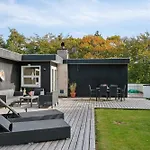 Enjoy A Just 200 M From Ringkobing Fjord Dom wakacyjny *