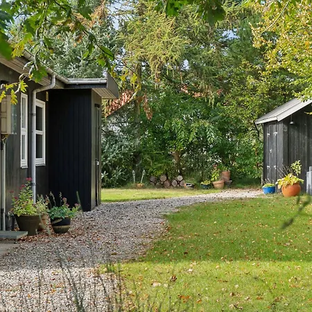 Enjoy A Just 200 M From Ringkobing Fjord Dom wakacyjny *